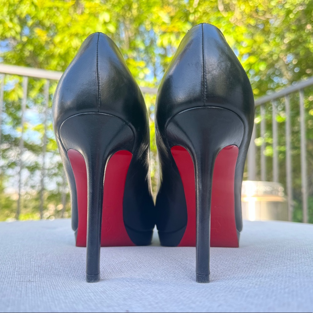 Christian Louboutin Black Pointed Toe Pumps